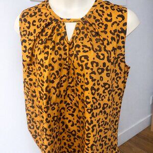 Leopard Print Sleeveless Blouse Keyhole Top  Size 2X Plus Size with Measurements